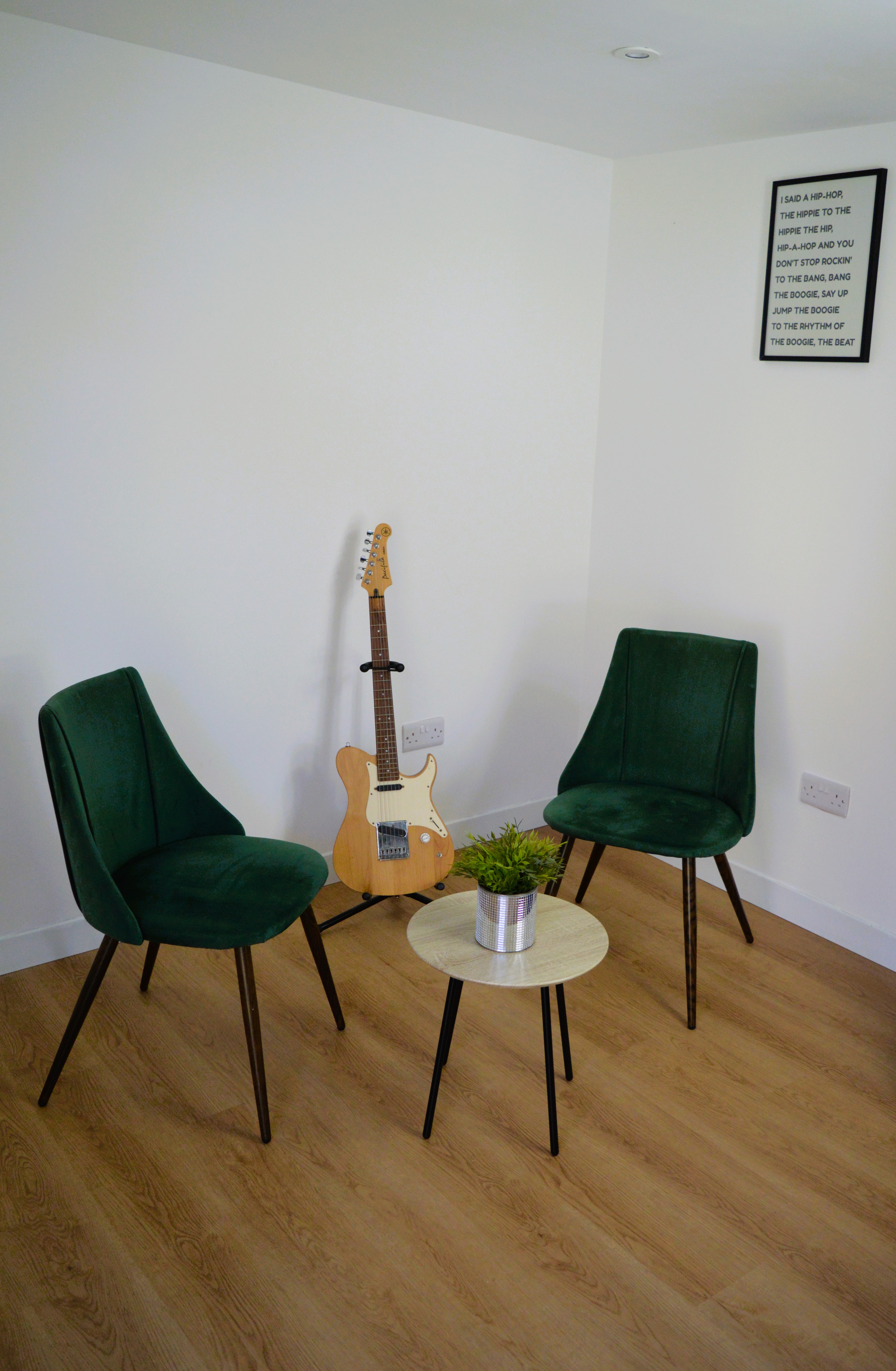 Studio corner seating arrangement